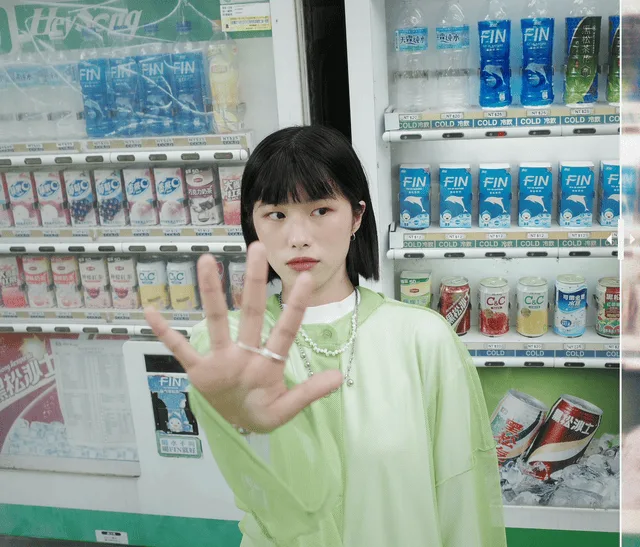 Photoshop教學−復古底片機效果